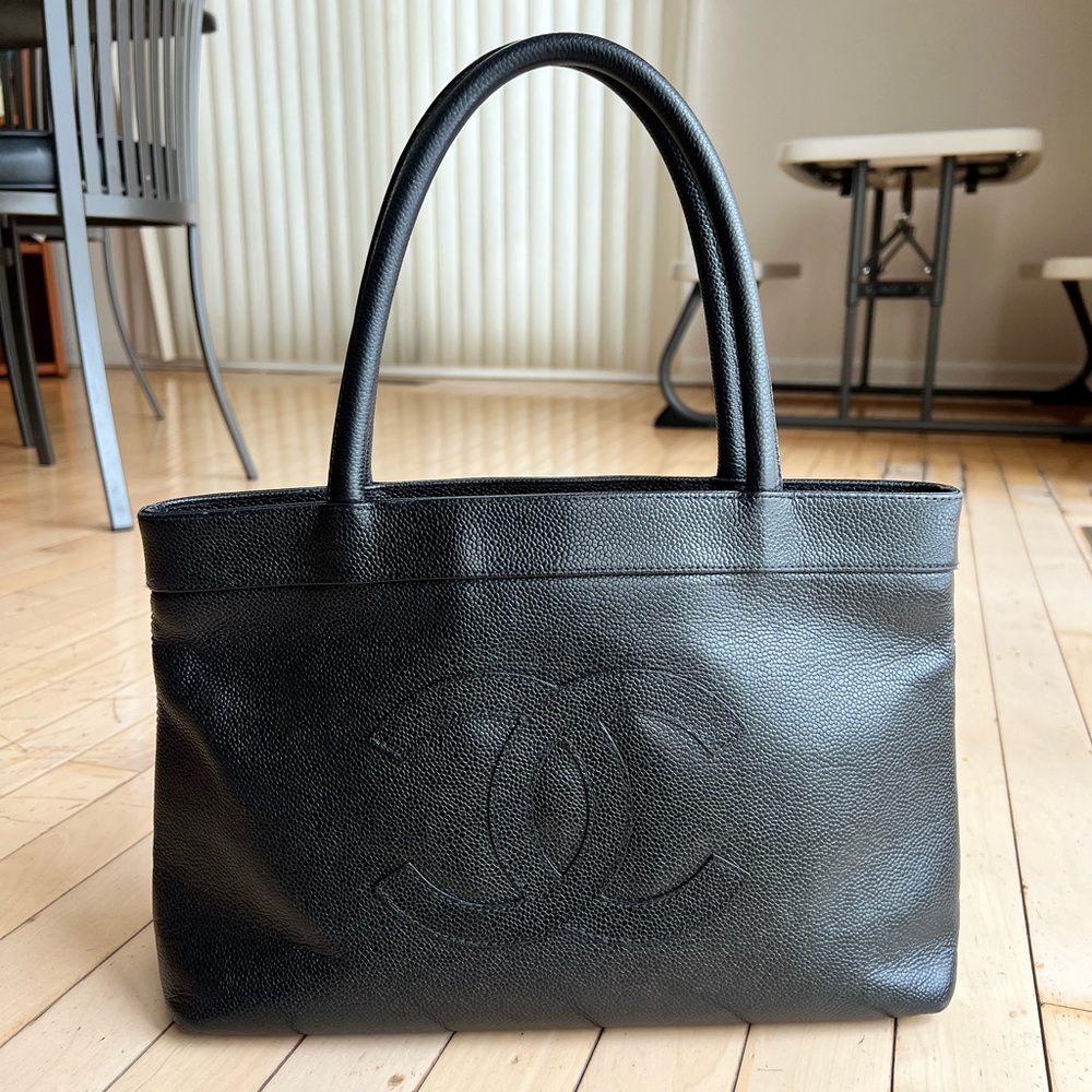 CHANEL Caviar Skin Black Tote Bag